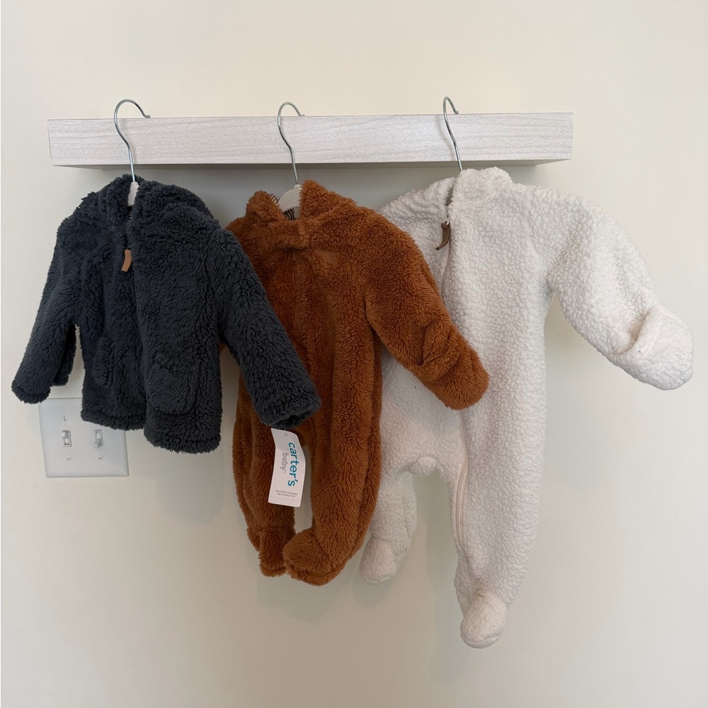 Baby NB / 3 months winter / snow / warm zip up bundle